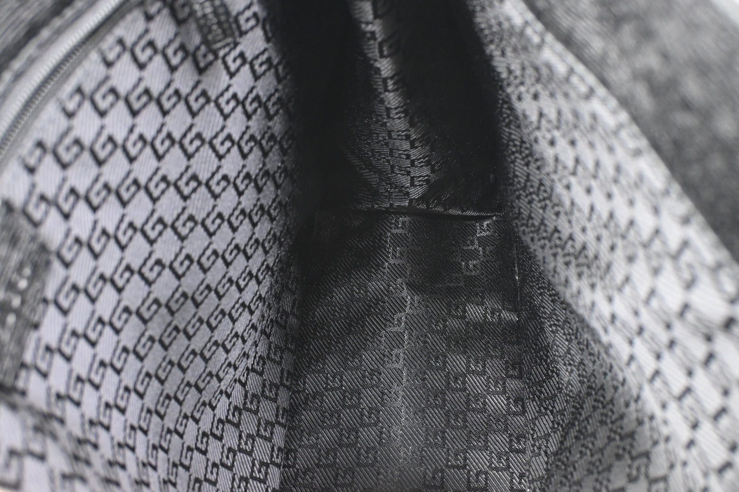 Gucci Handbag in Black Leather