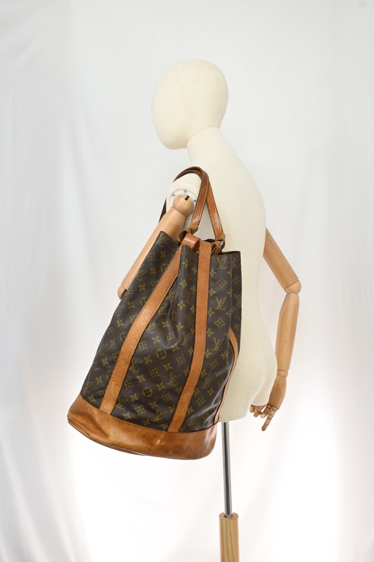 Louis Vuitton Randonnee GM in Monogram Canvas