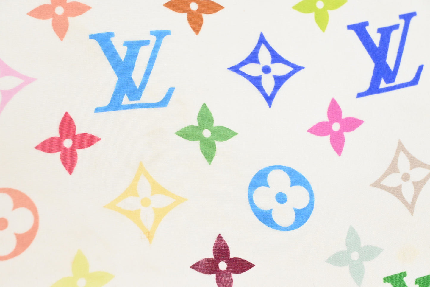 Louis Vuitton Scarf in White Multicolor Silk