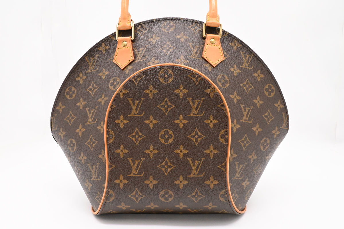 Louis Vuitton Ellipse MM in Monogram Canvas