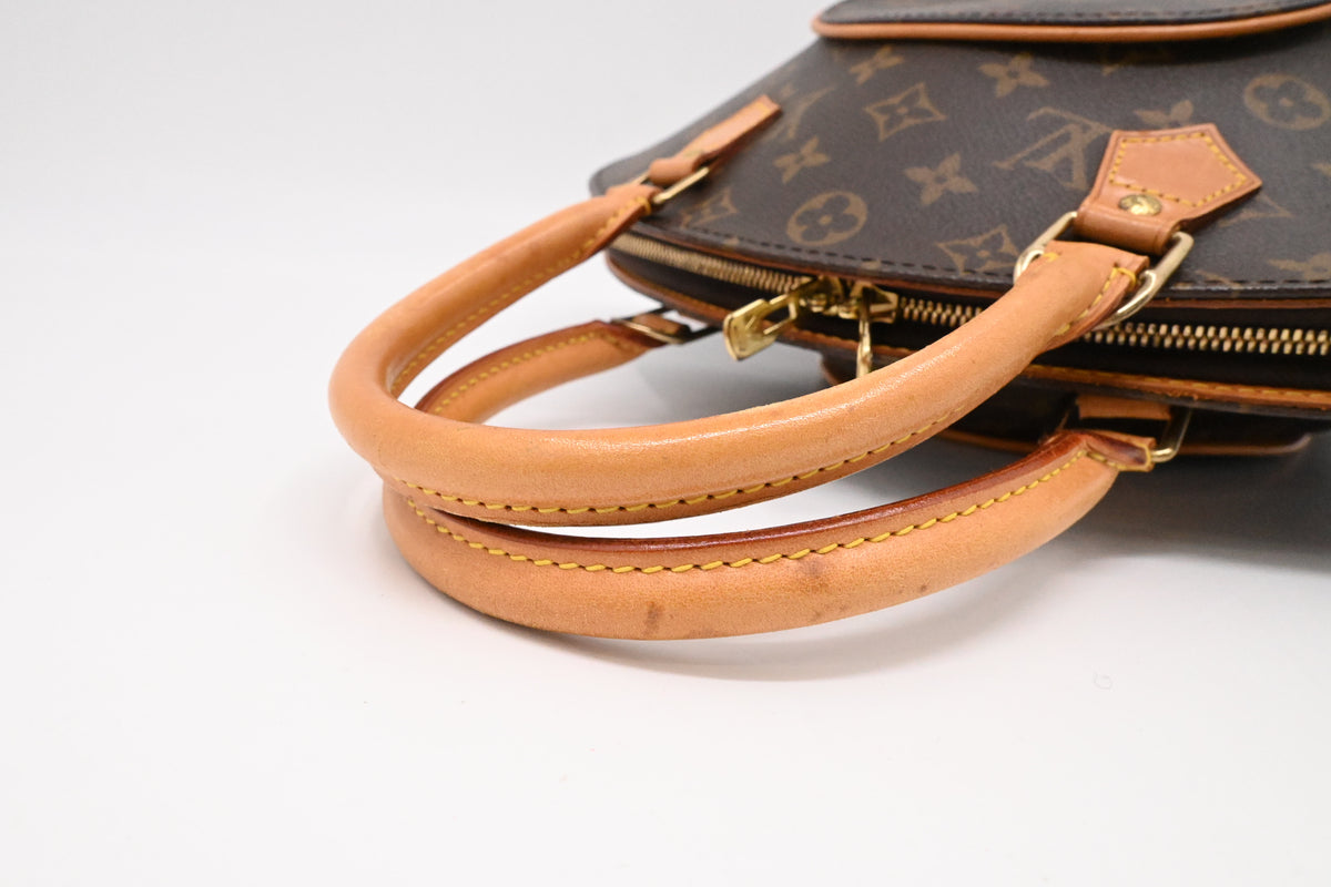 Louis Vuitton Ellipse MM in Monogram Canvas