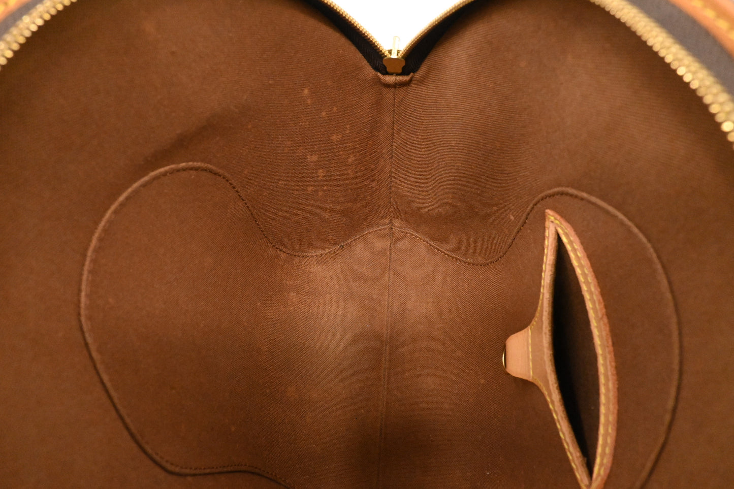 Louis Vuitton Ellipse PM in Monogram Canvas