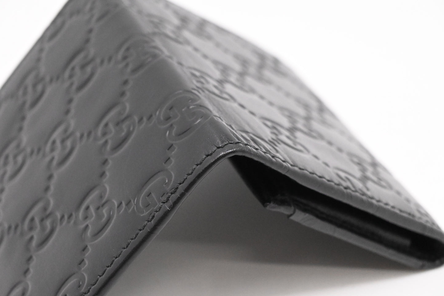 Gucci Envelope Card Case in Black Guccissima Leather