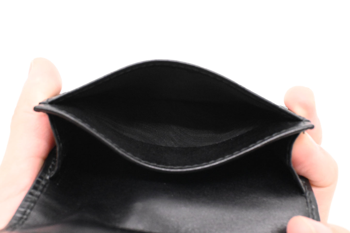 Gucci Envelope Card Case in Black Guccissima Leather