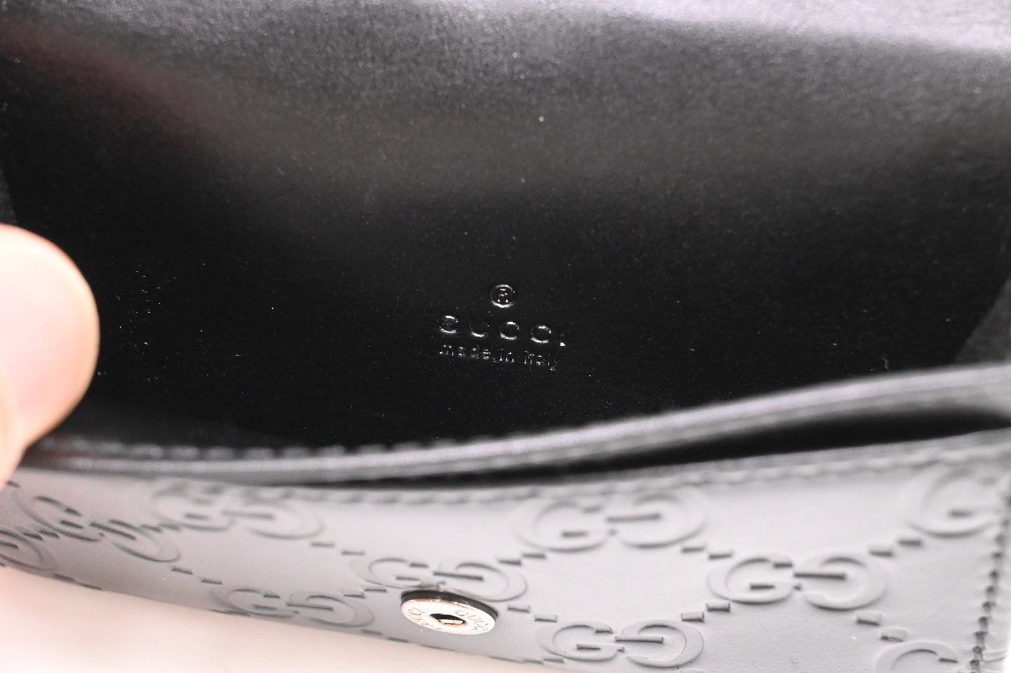 Gucci Envelope Card Case in Black Guccissima Leather