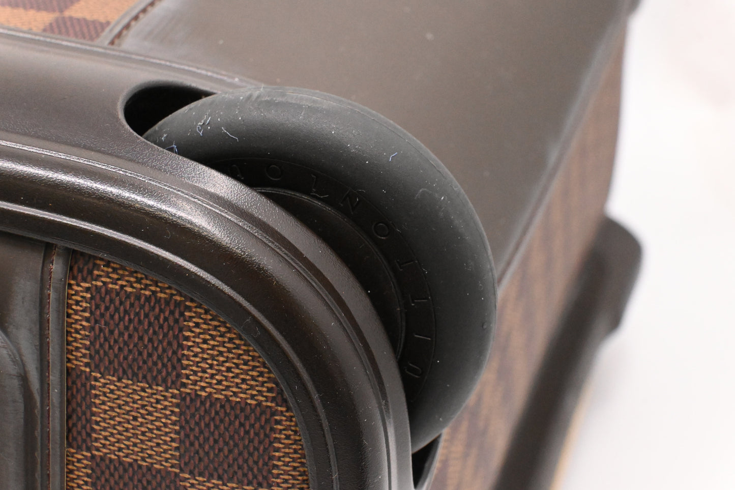 Louis Vuitton Pegase 65 in Damier Ebene Canvas