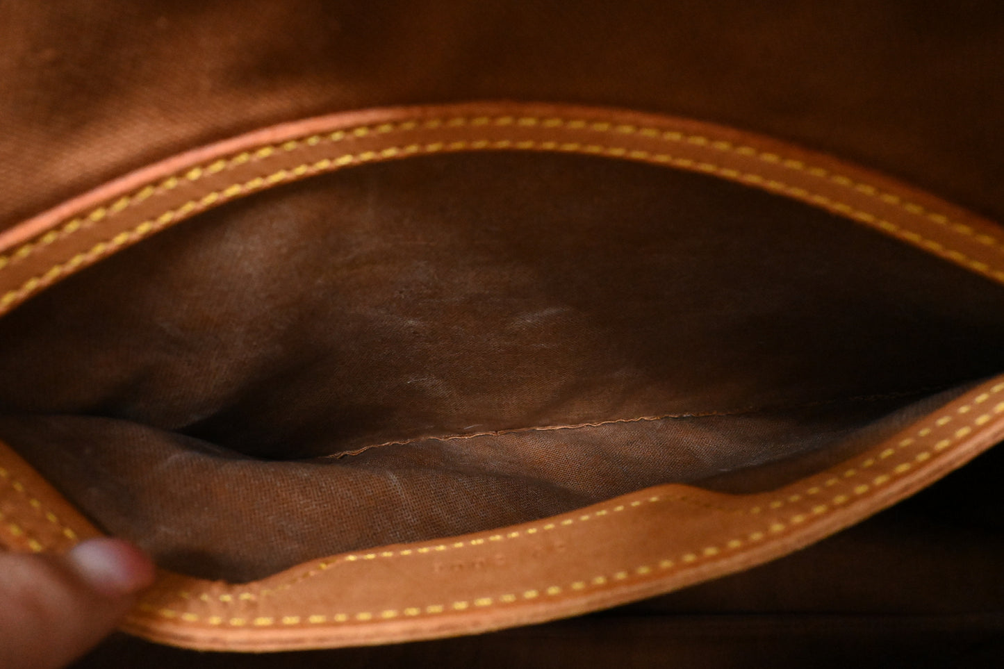 Louis Vuitton Sac Ballade in Monogram Canvas