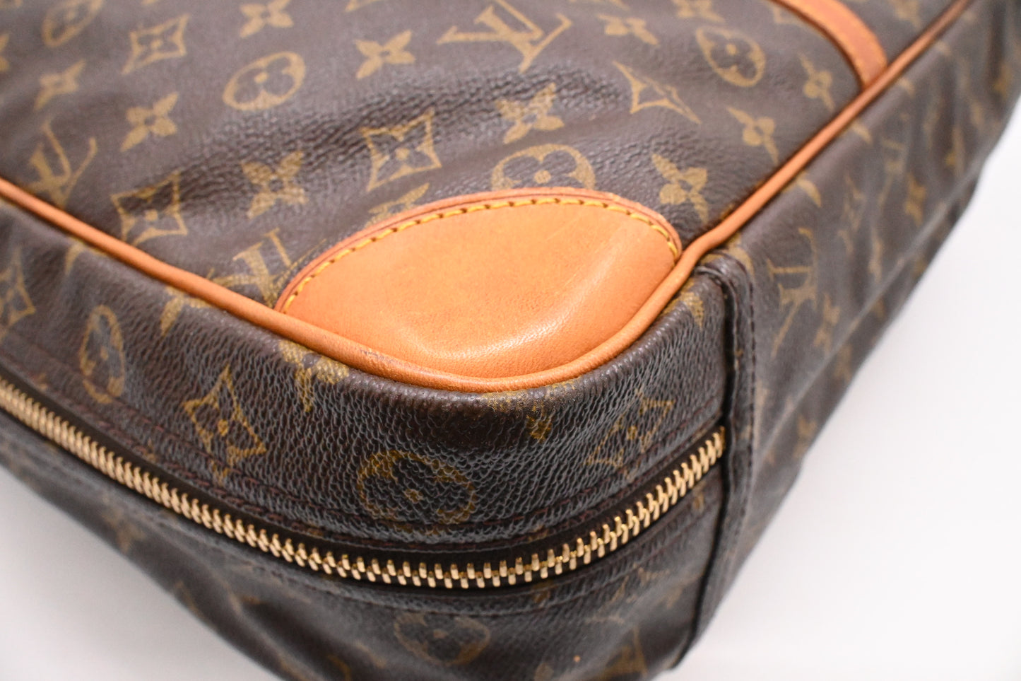 Louis Vuitton Sirius 50 in Monogram Canvas