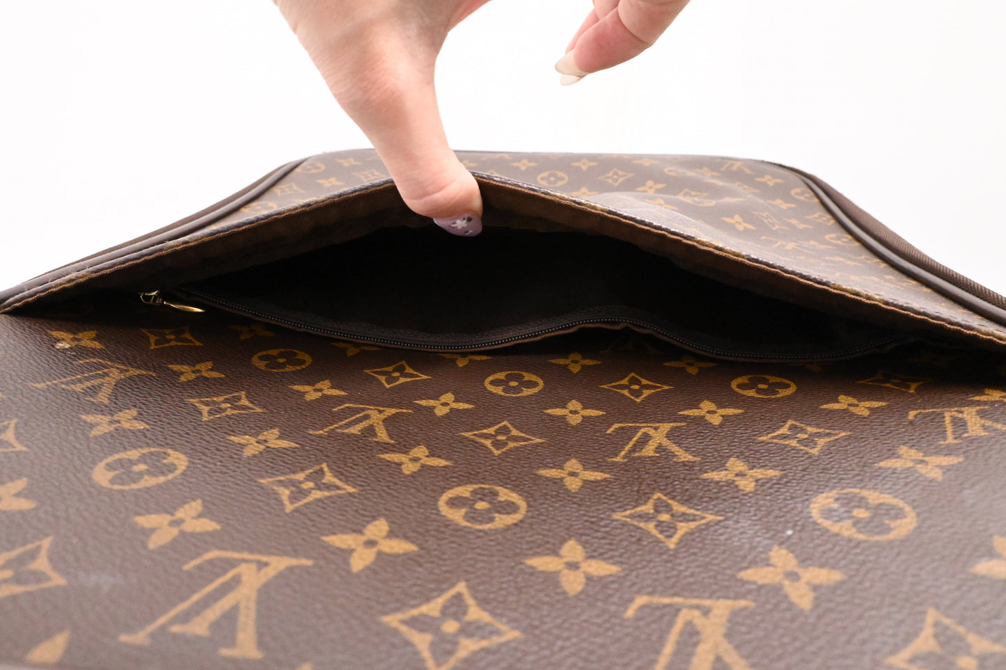 Louis Vuitton Pegase 50 in Monogram Canvas