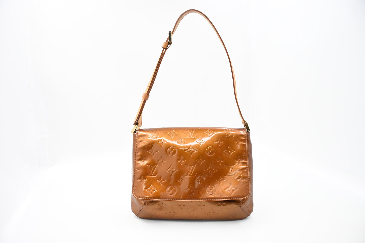 Louis Vuitton Thompson Street in Brown Vernis Leather
