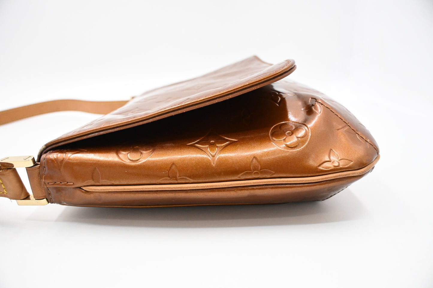 Louis Vuitton Thompson Street in Brown Vernis Leather