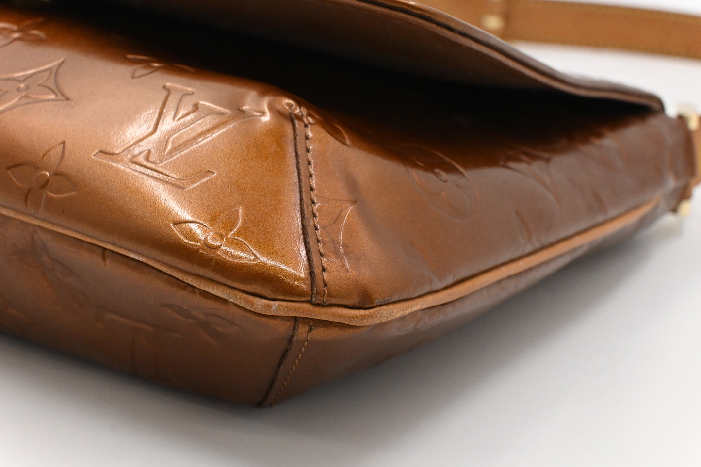 Louis Vuitton Thompson Street in Brown Vernis Leather
