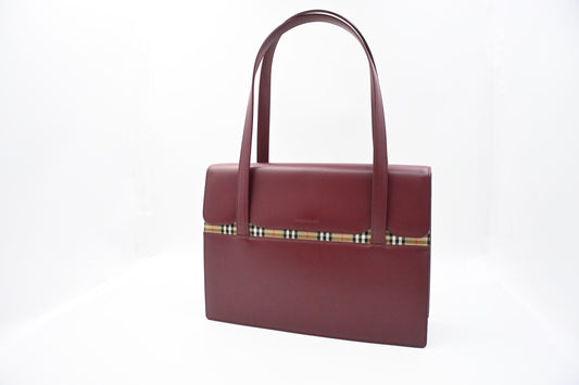 Burberry Shoulder Bag in Burgundy Leather