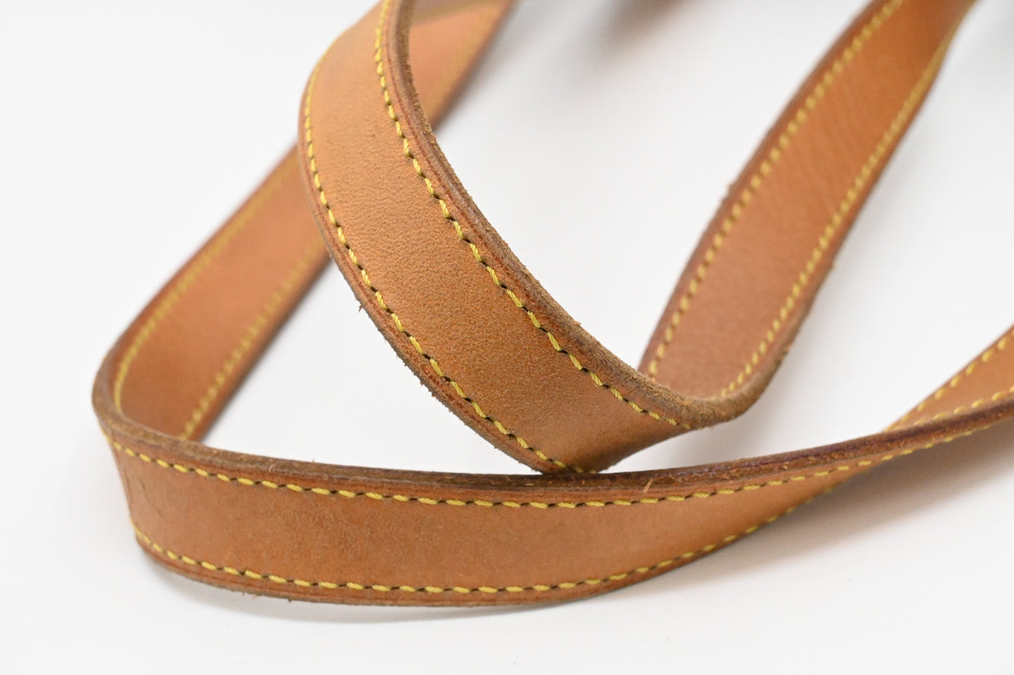 Louis Vuitton Cabas Mezzo in Monogram Canvas