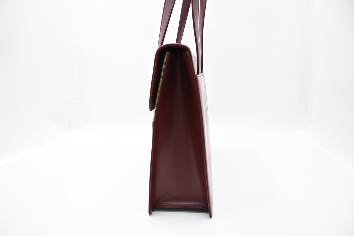Burberry Shoulder Bag in Burgundy Leather
