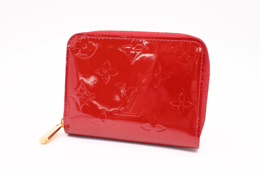 Louis Vuitton Zippy Coin Case in Red Vernis Leather