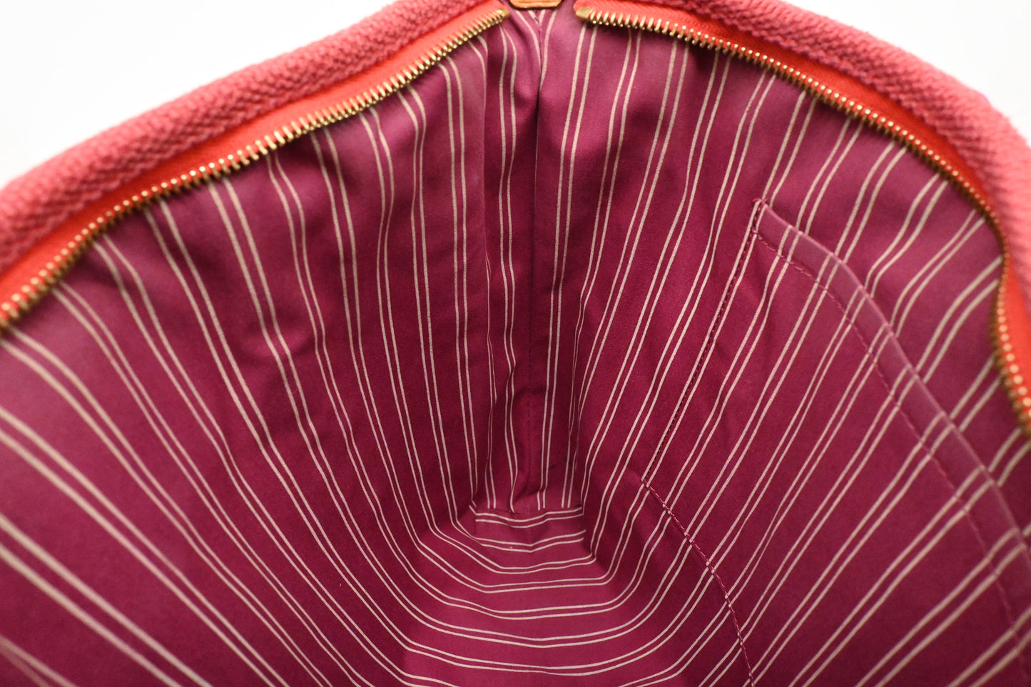 Louis Vuitton Antigua MM in Red Canvas