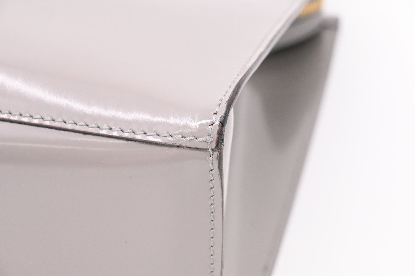 Ferragamo Shoulder Bag in Gray Patent Leather