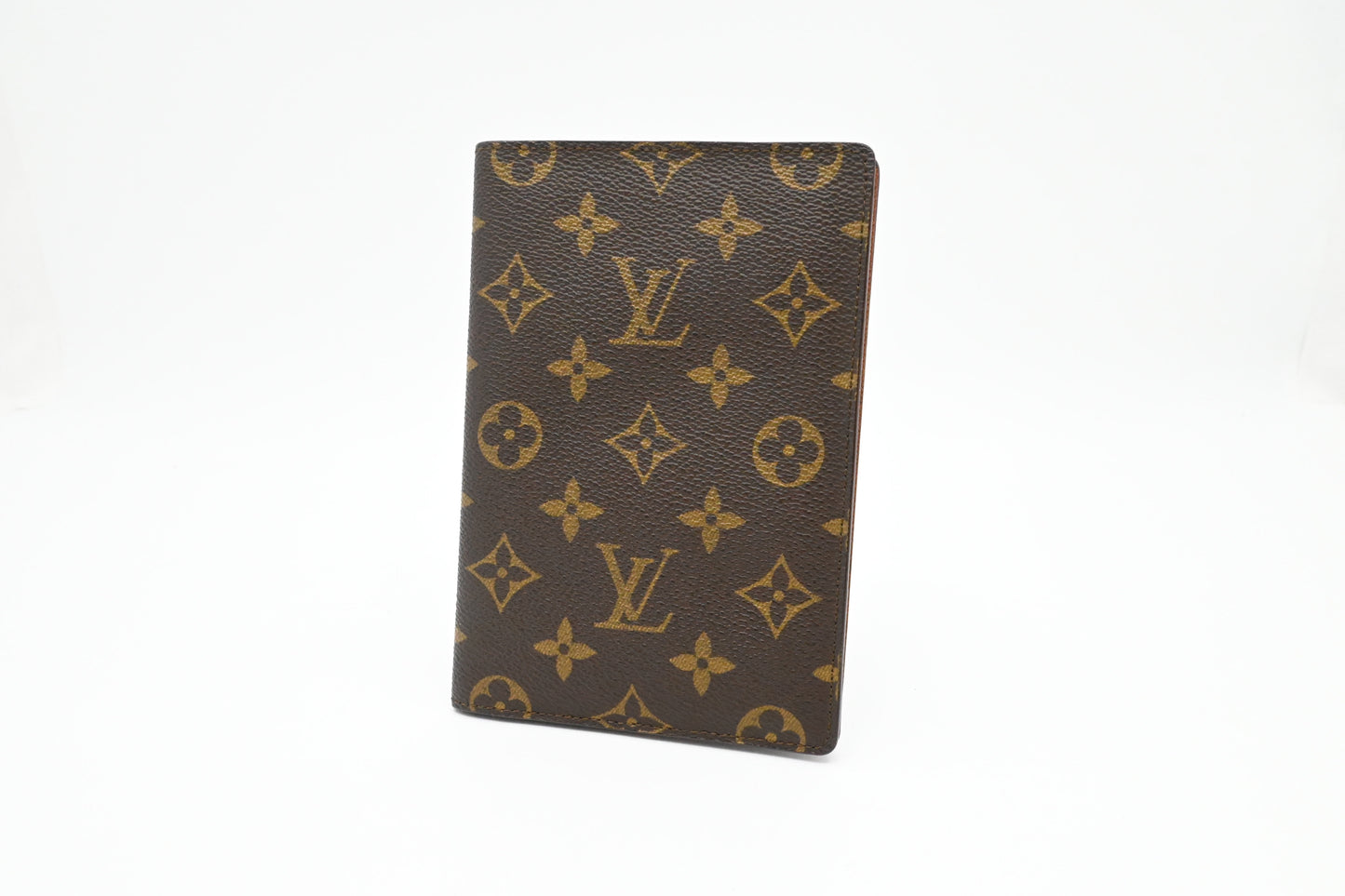 Louis Vuitton Passport Case in Monogram Canvas