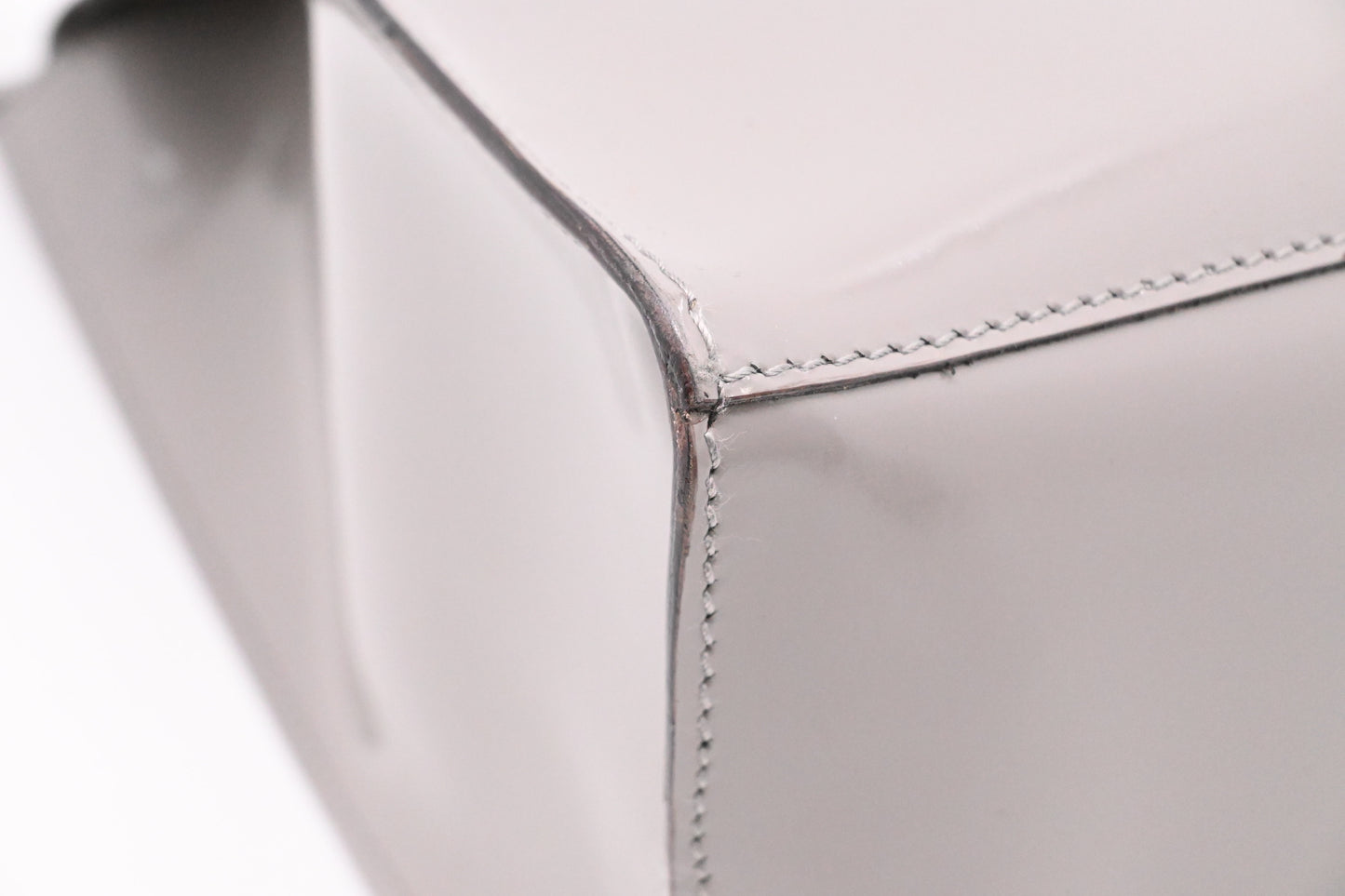 Ferragamo Shoulder Bag in Gray Patent Leather