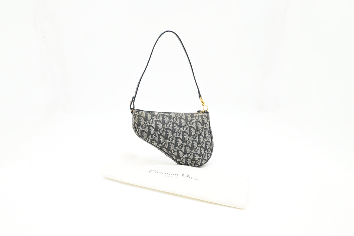 Dior Saddle Pouch in Blue Oblique Canvas