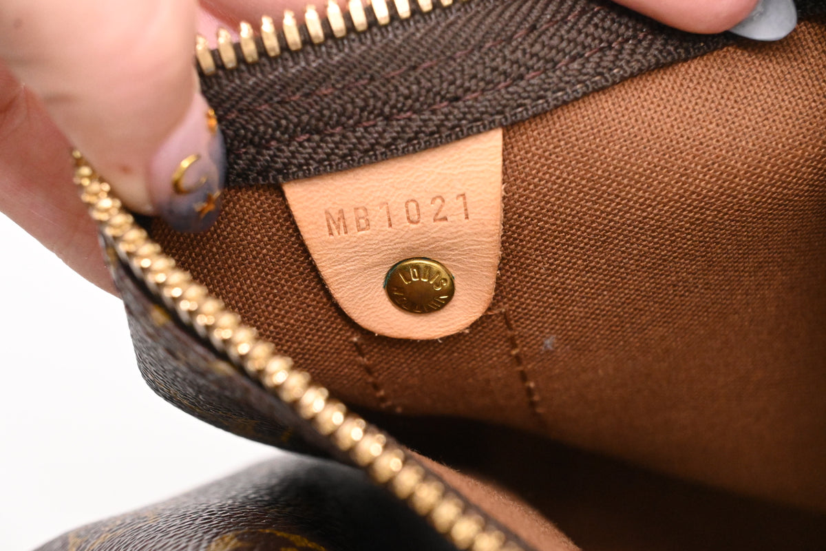 Louis Vuitton Keepall 50 Bandouliere in Monogram Canvas
