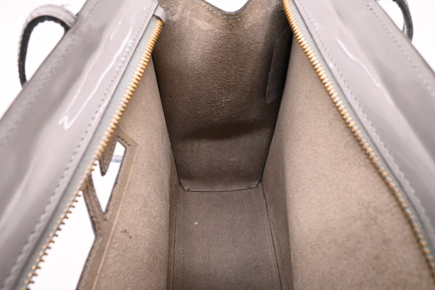 Ferragamo Shoulder Bag in Gray Patent Leather