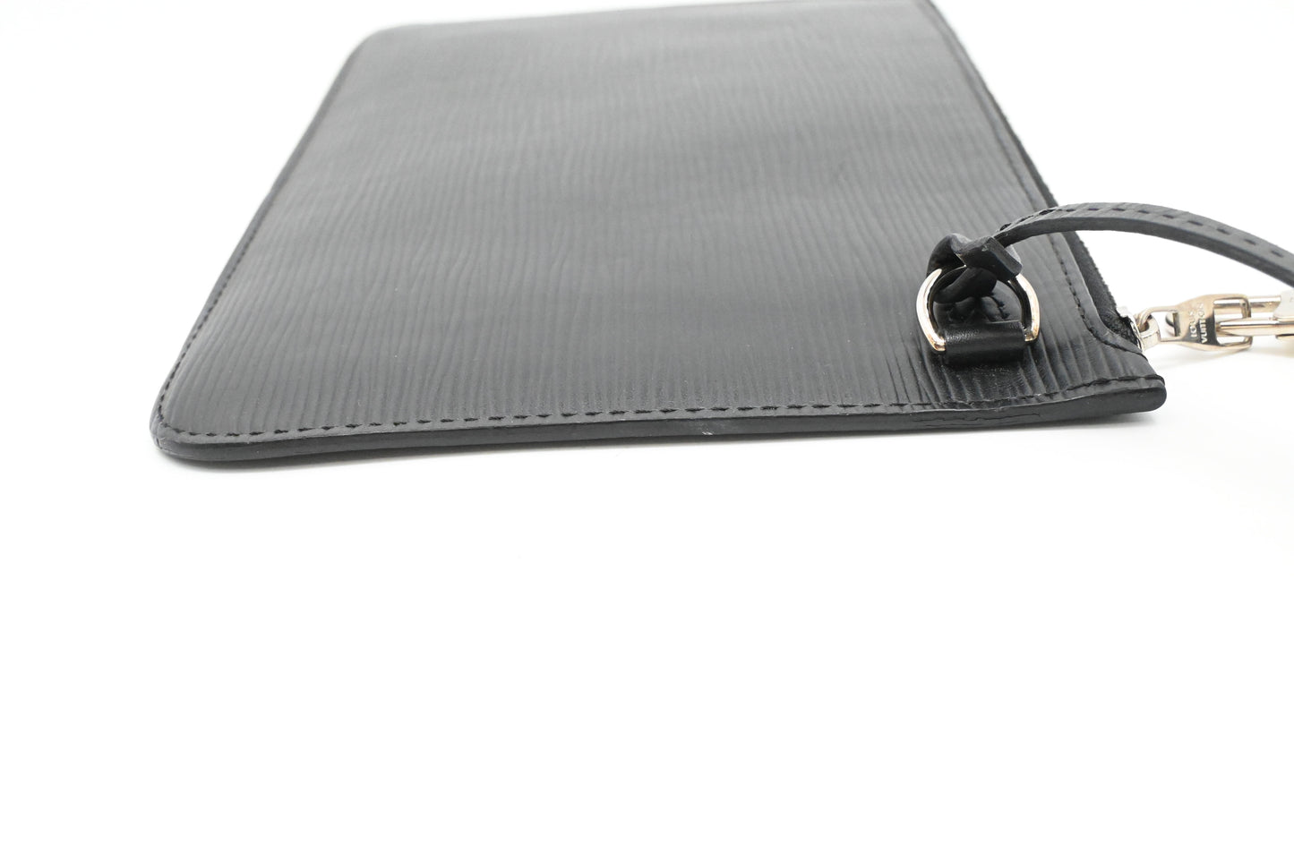 Louis Vuitton Neverfull Pouch in Black Epi Leather