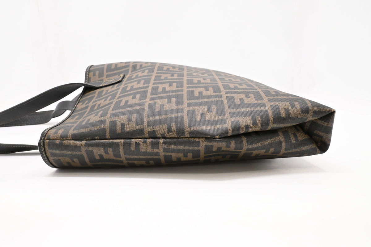 Fendi Tote Bag in Zucca Canvas