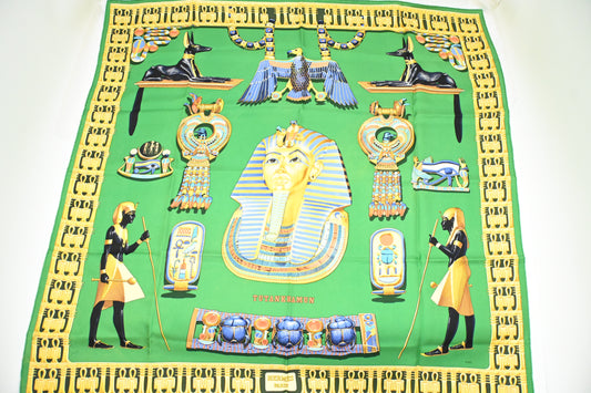 Hermes 'Tutankhamen' Carre 90 in Green Silk