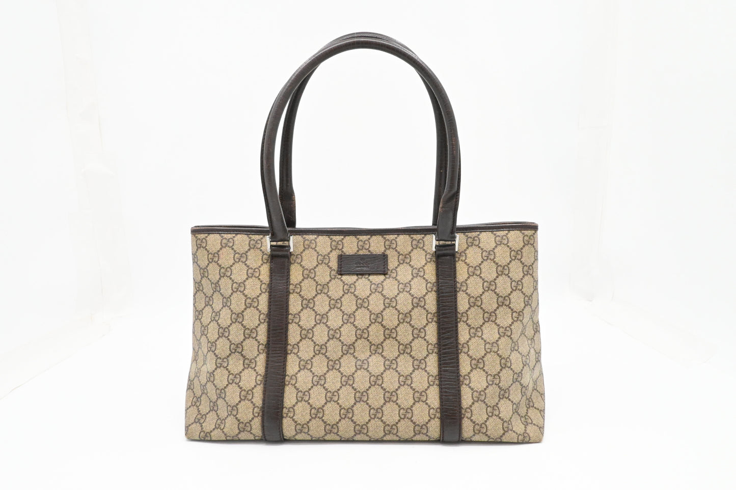Gucci Shoulder Bag in GG Supreme Canvas
