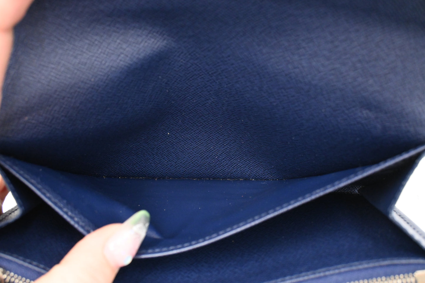 Louis Vuitton Sarah Wallet in Navy Blue Epi Leather
