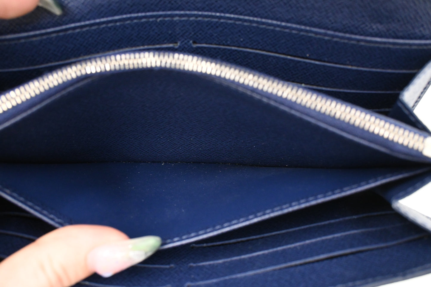 Louis Vuitton Sarah Wallet in Navy Blue Epi Leather