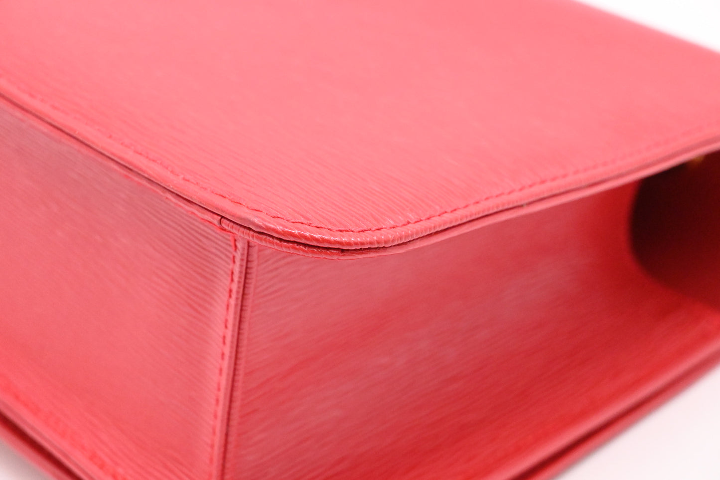 Chloe Chain Shoulder Bag in Red Leather