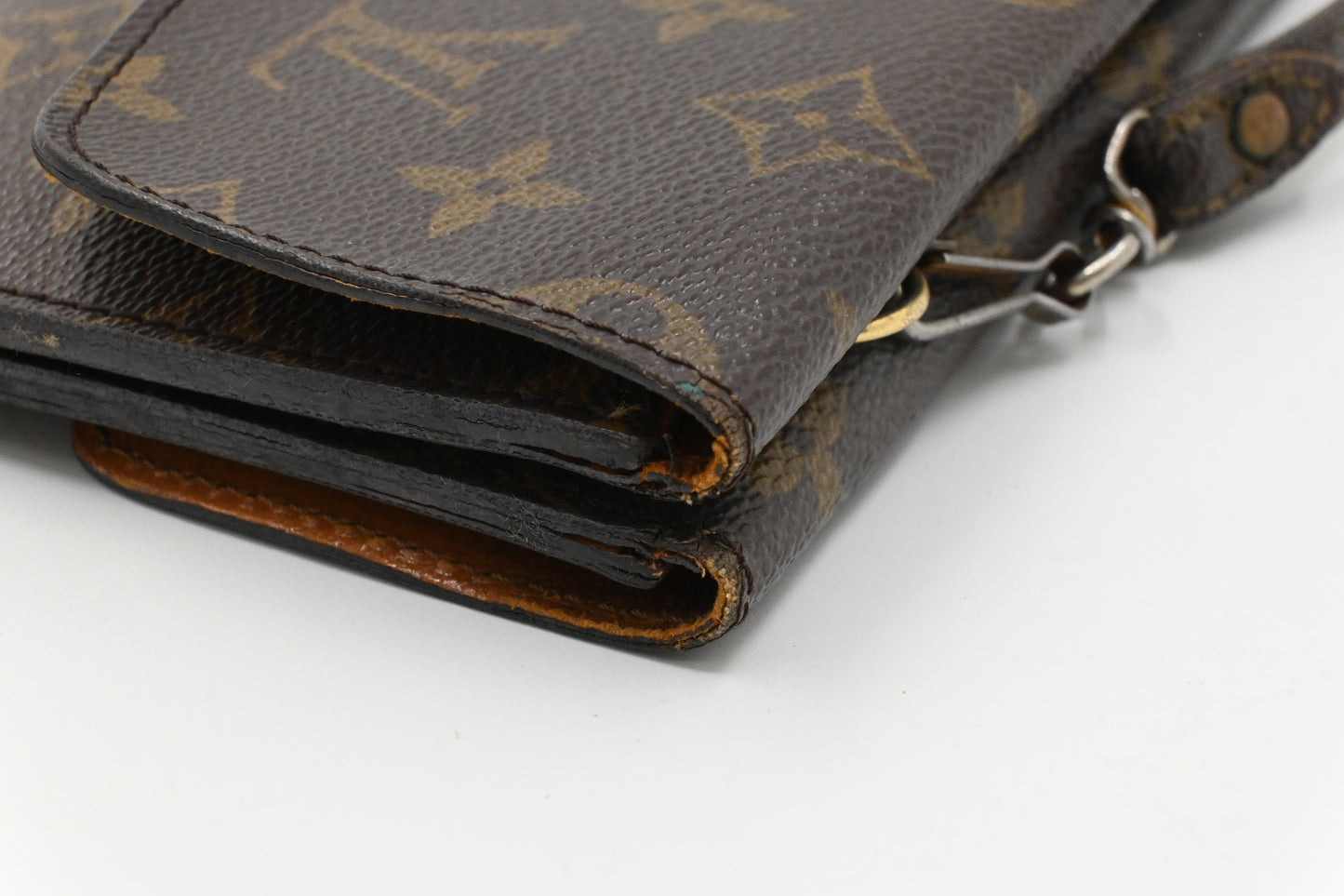 Louis Vuitton Pochette Double Rabat in Monogram Canvas