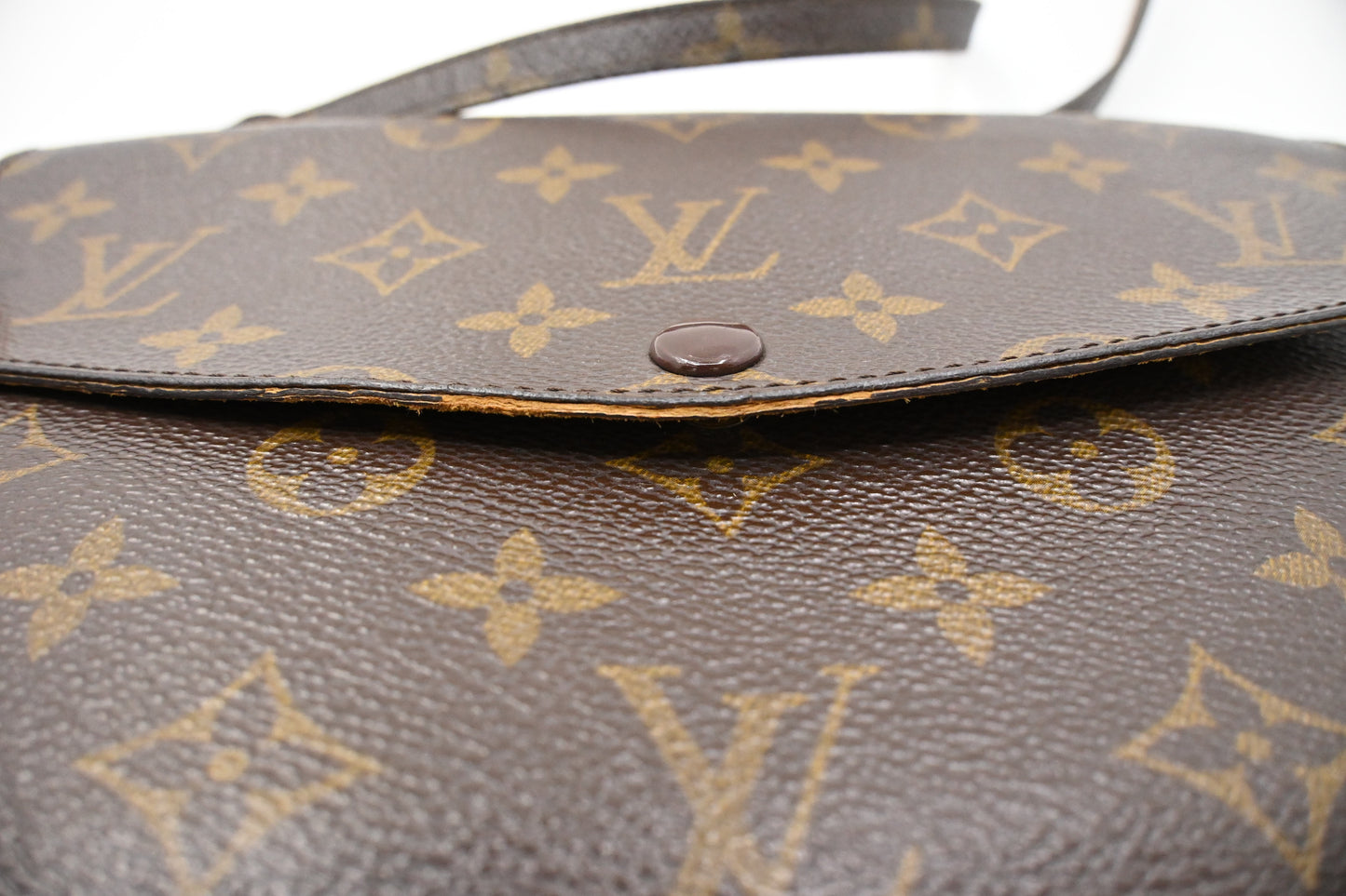 Louis Vuitton Pochette Double Rabat in Monogram Canvas