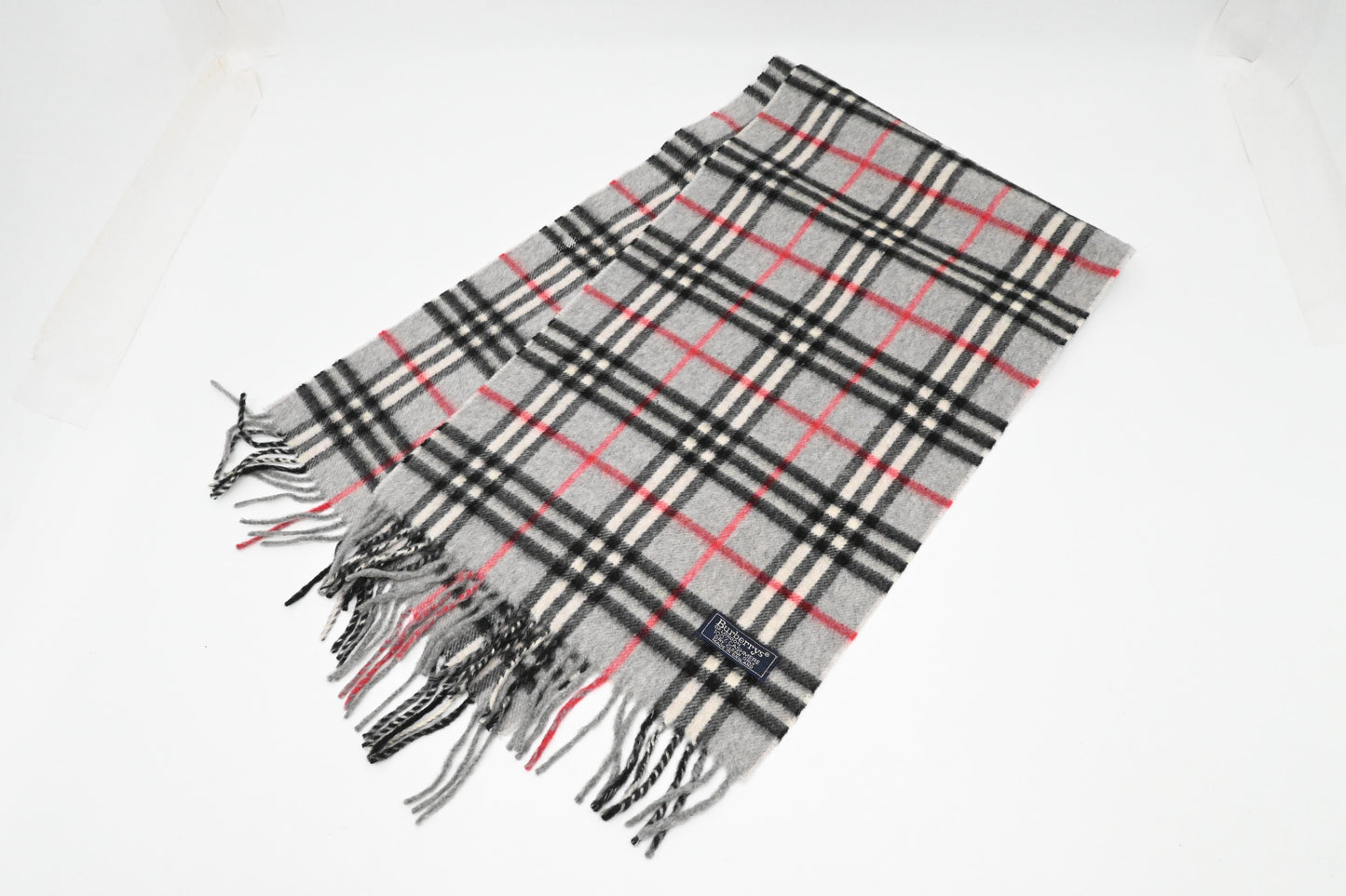 Burberry Scarf in Gray Cashmere
