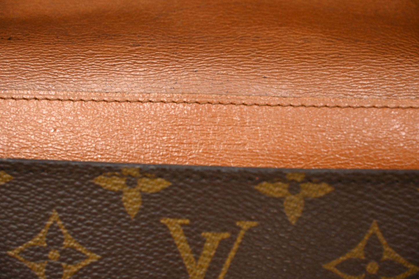 Louis Vuitton Pochette Double Rabat in Monogram Canvas