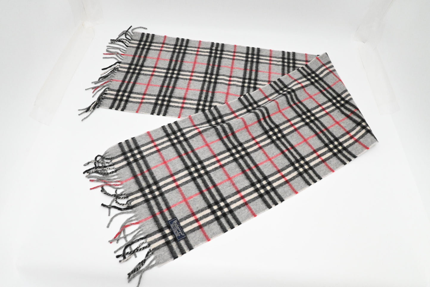 Burberry Scarf in Gray Cashmere