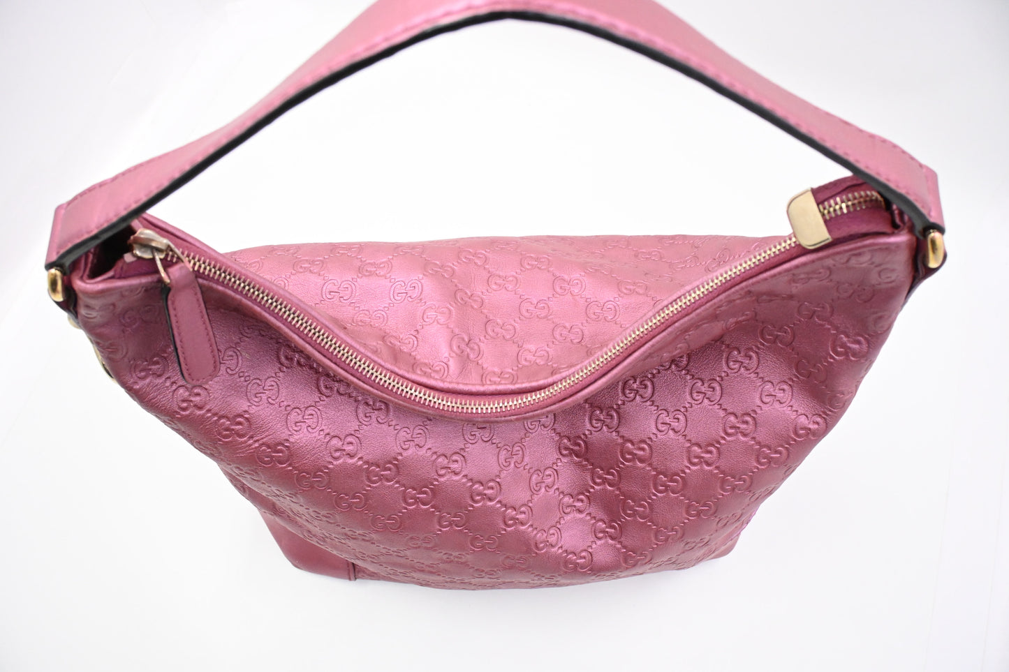 Gucic Shoulder Bag in Pink Guccissima Leather