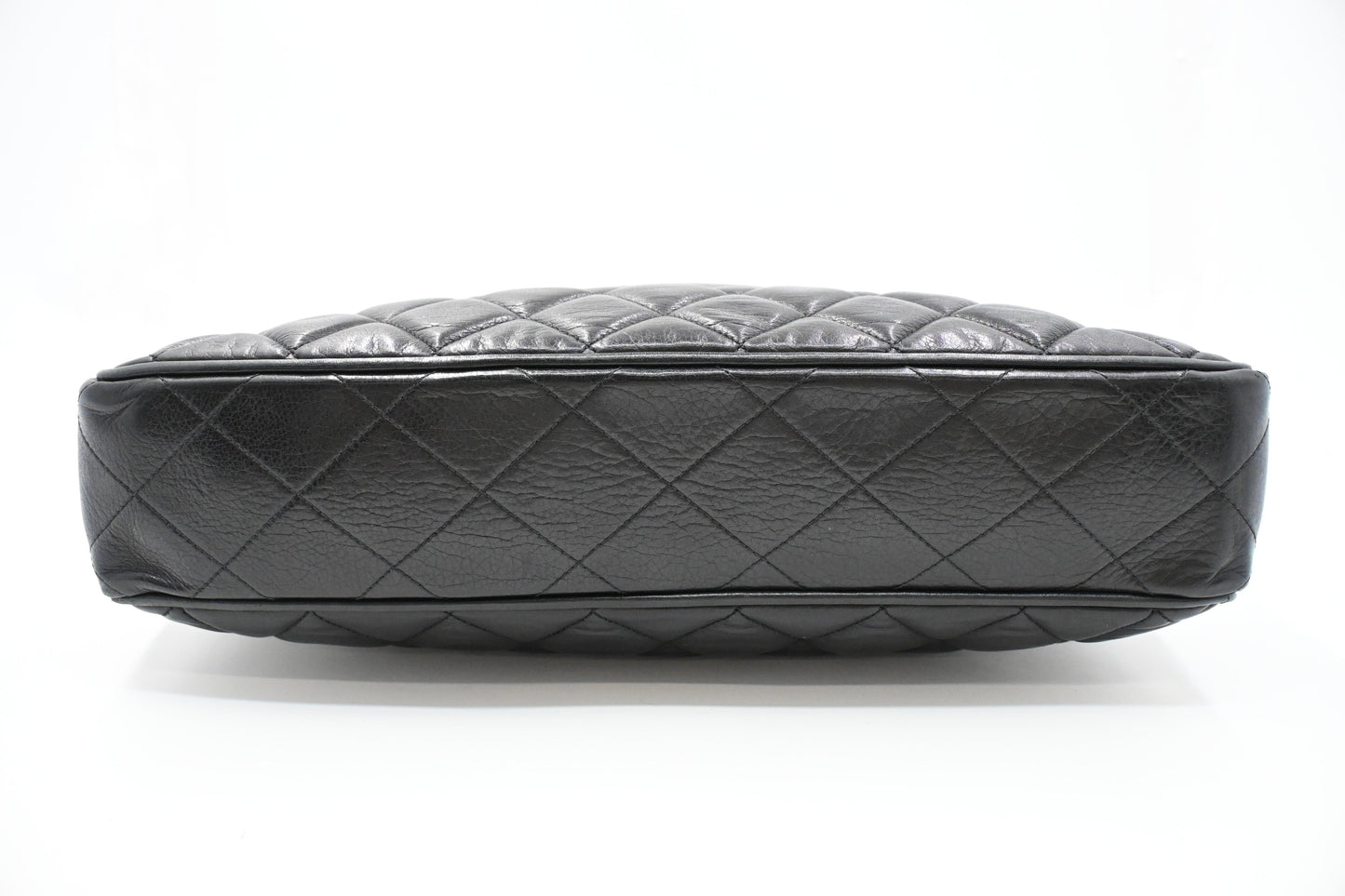 Chanel Chain Shoulder Bag in Black Leather