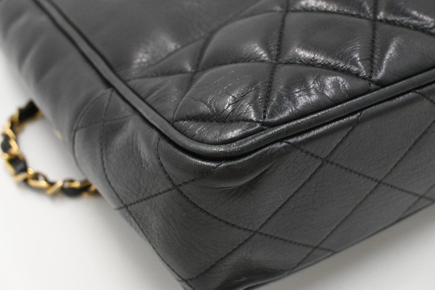 Chanel Chain Shoulder Bag in Black Leather