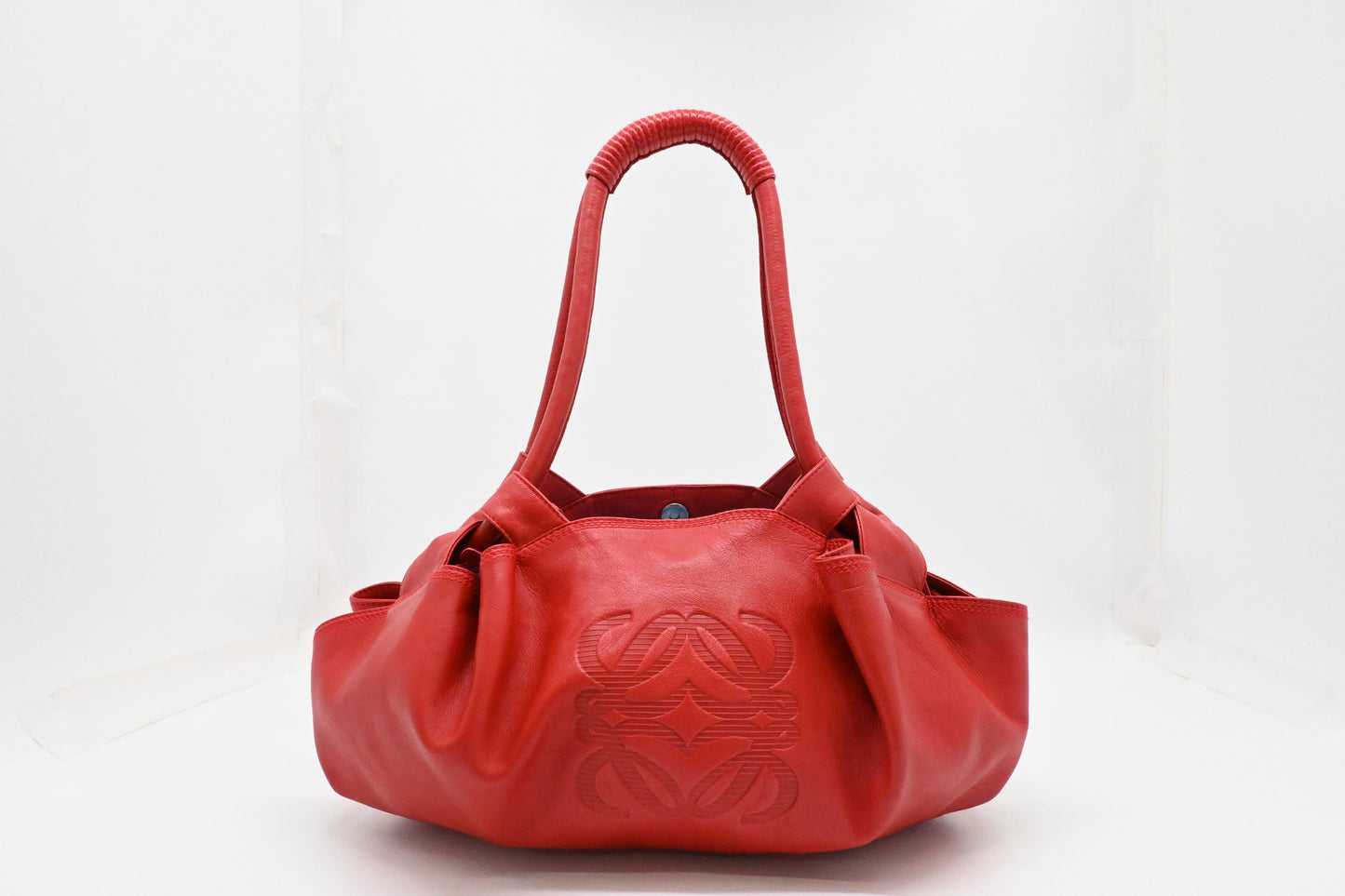 Loewe Nappa Aire Handbag in Red Leather