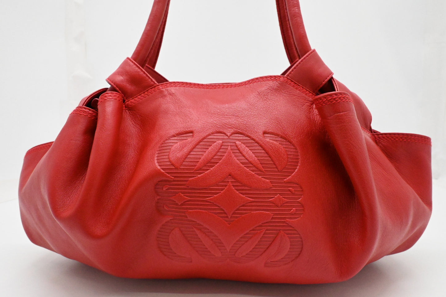 Loewe Nappa Aire Handbag in Red Leather