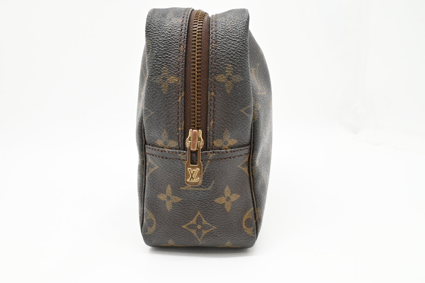 Louis Vuitton Trousse 28 in Monogram Canvas