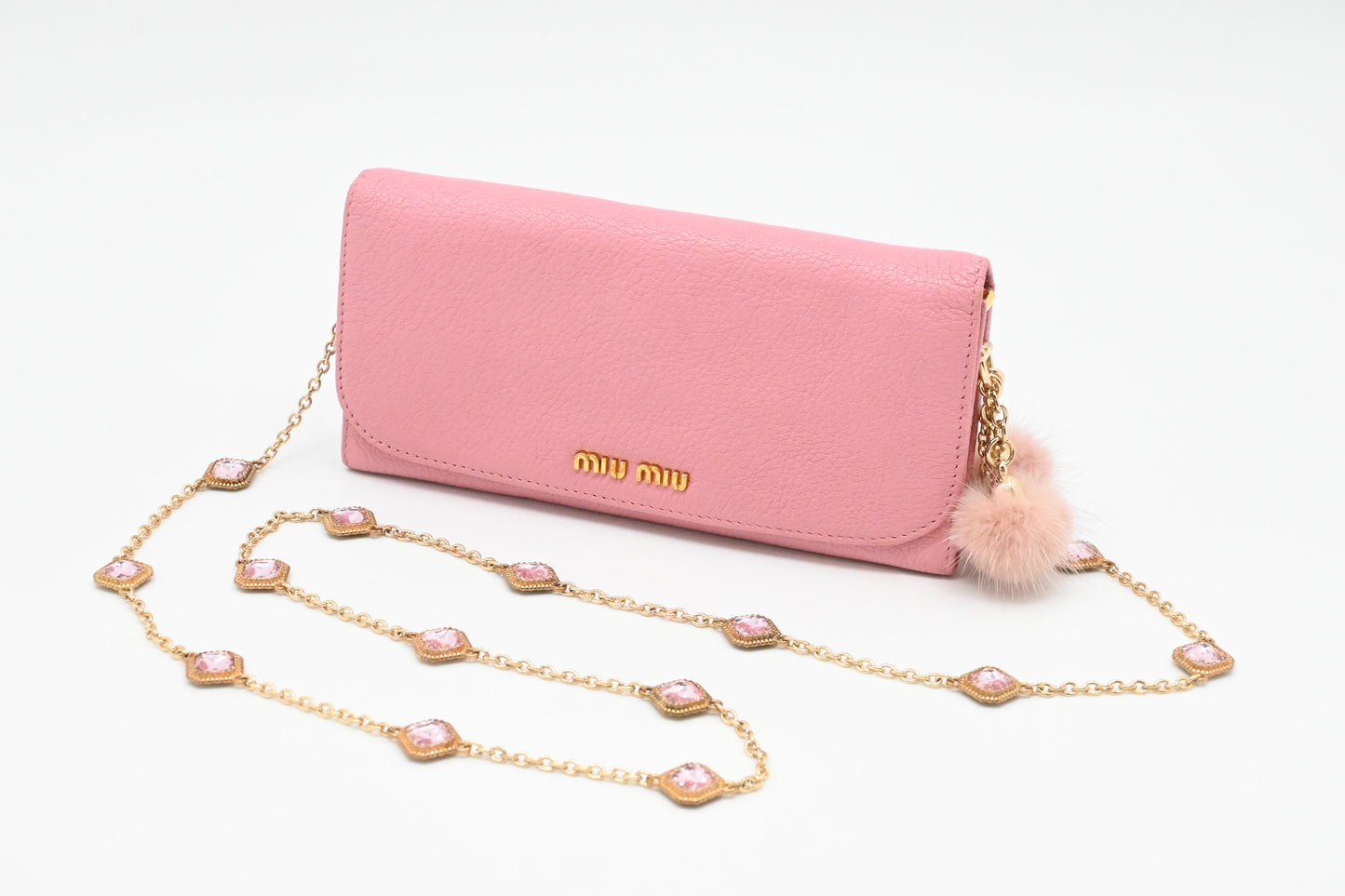 Miu Miu Wallet on Chain in Pink Leather