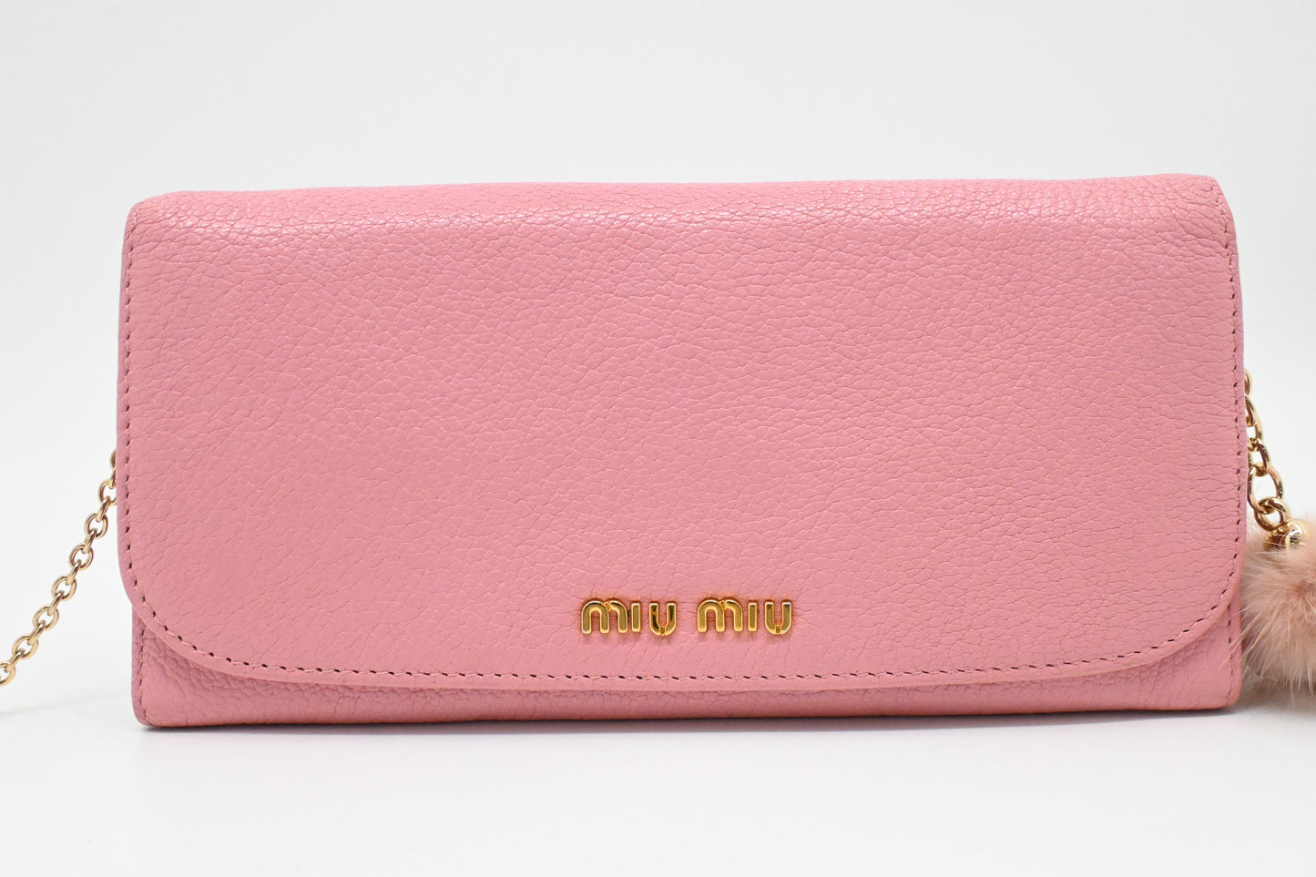 Miu Miu Wallet on Chain in Pink Leather