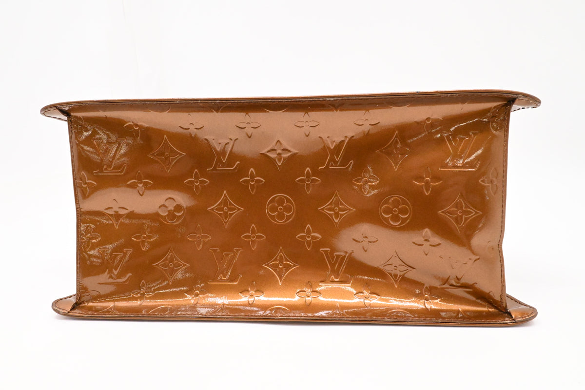 Louis Vuitton Forsyth in Bronze Vernis Leather