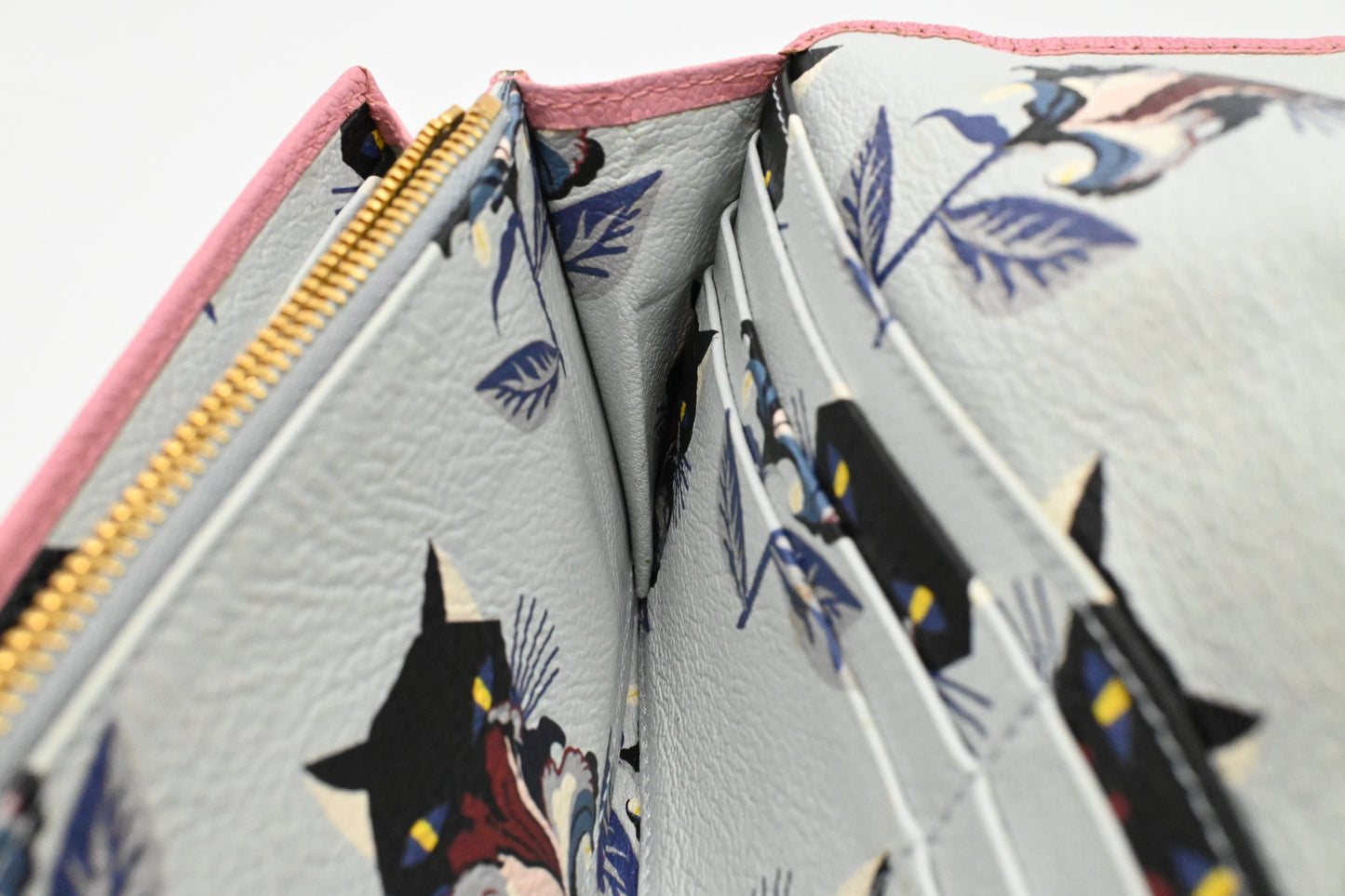 Miu Miu Wallet on Chain in Pink Leather