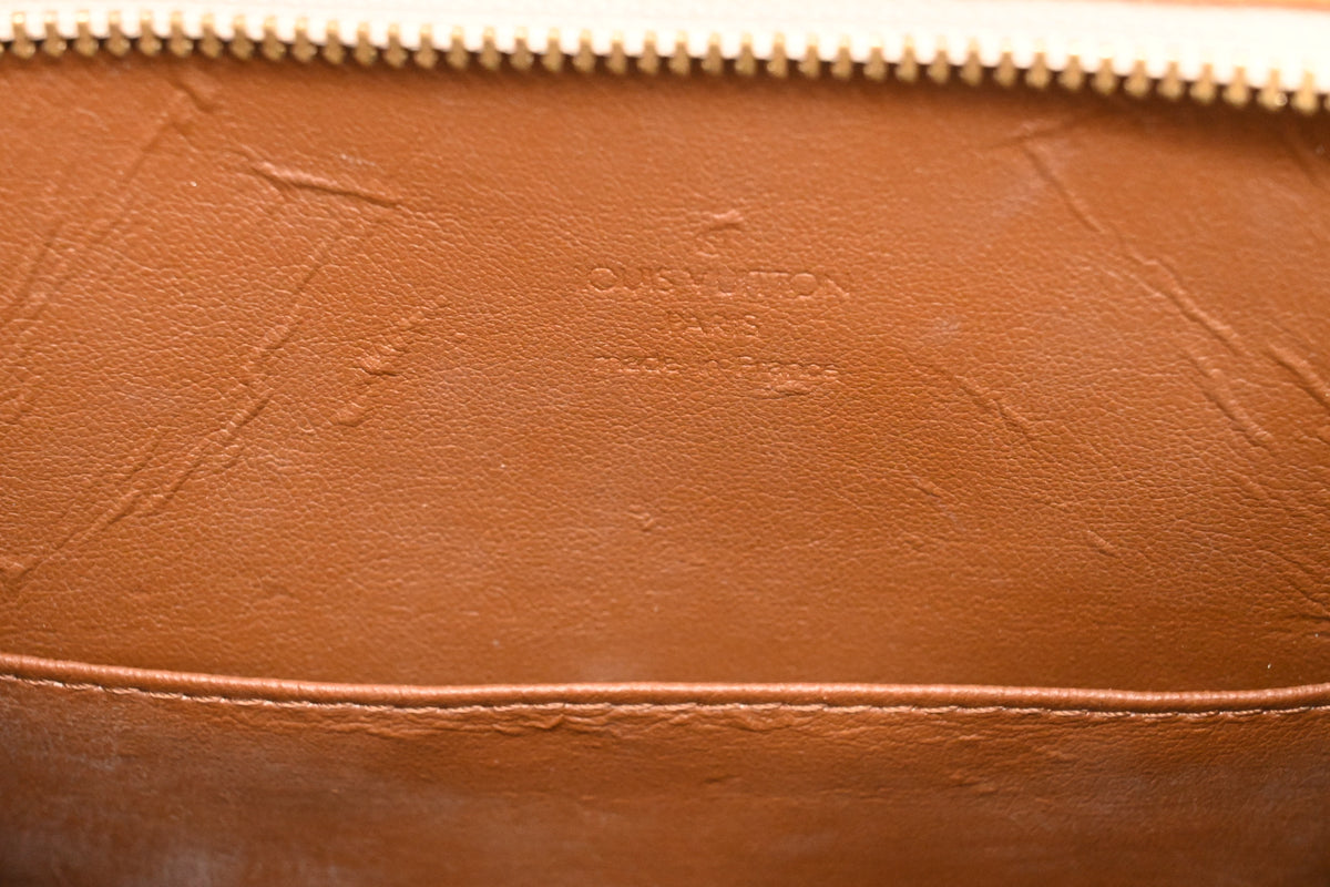 Louis Vuitton Forsyth in Bronze Vernis Leather